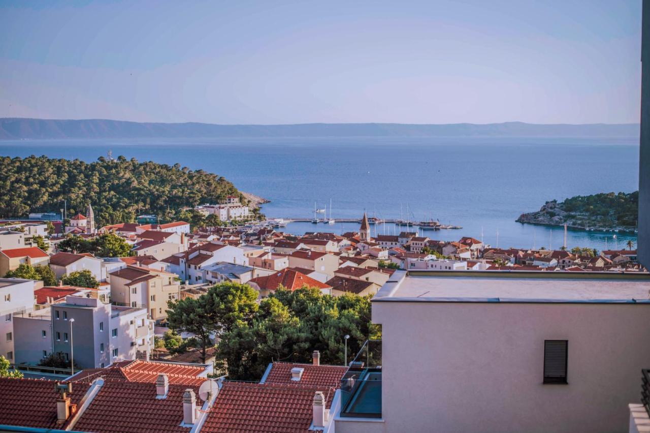 Apartment With Private Pool "Patricia" Makarska Extérieur photo