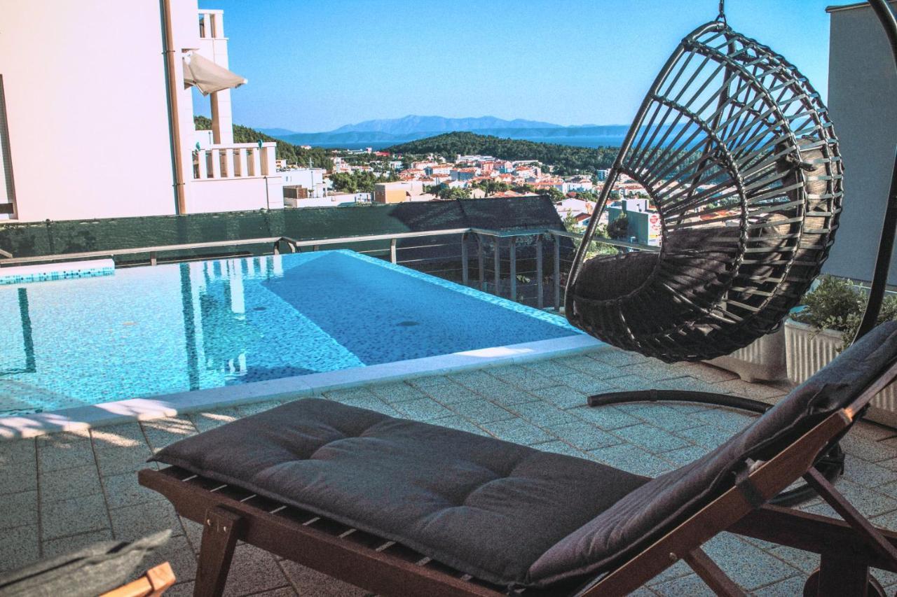 Apartment With Private Pool "Patricia" Makarska Extérieur photo